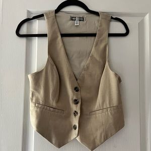 URBAN OUTFITTERS VEST